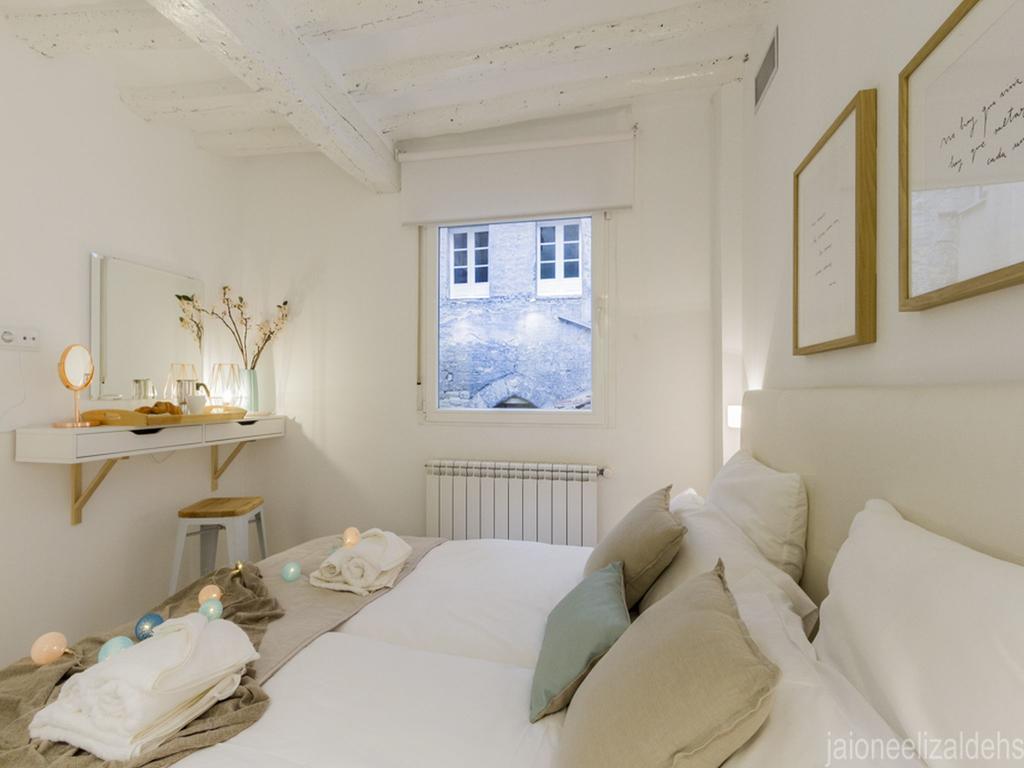 Center Pamplona Apartment Екстер'єр фото